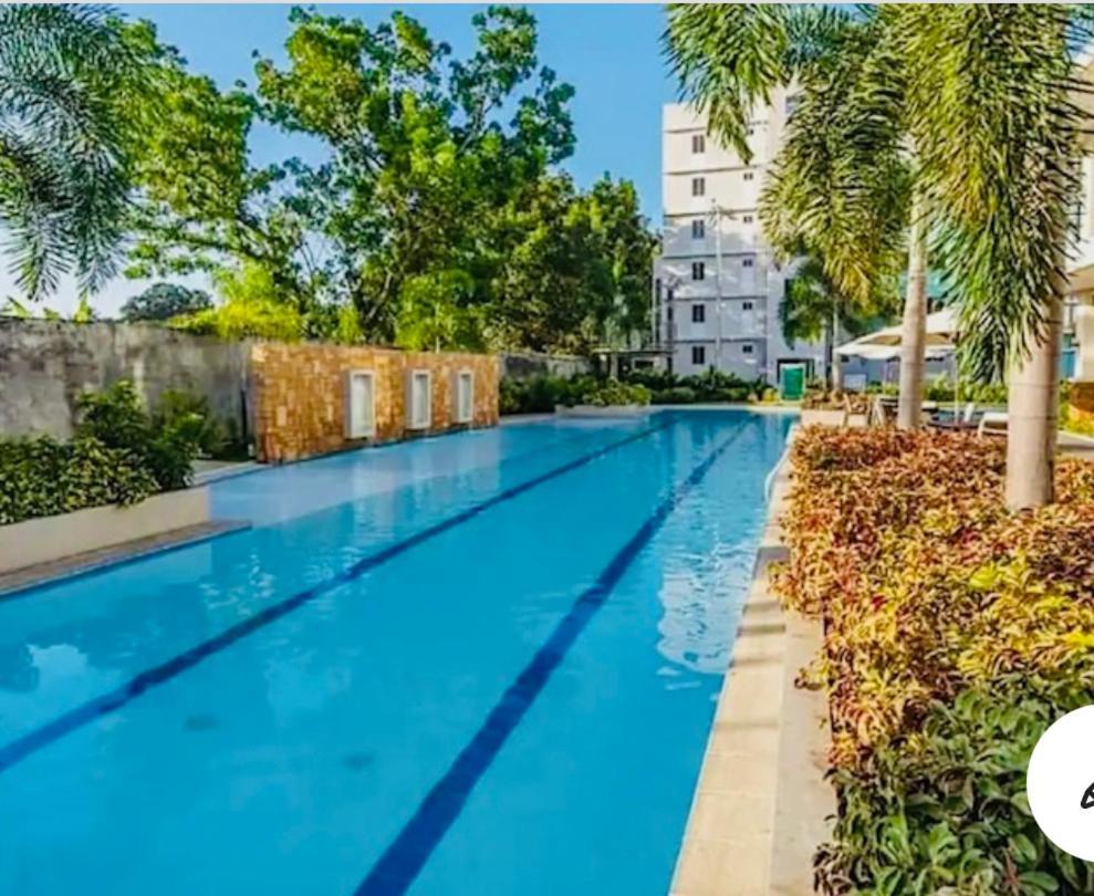 8 Spatial Condominium Davao City Exteriér fotografie